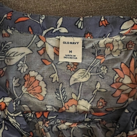 OLD Navy Women's Blouse - Picture 2 of 2